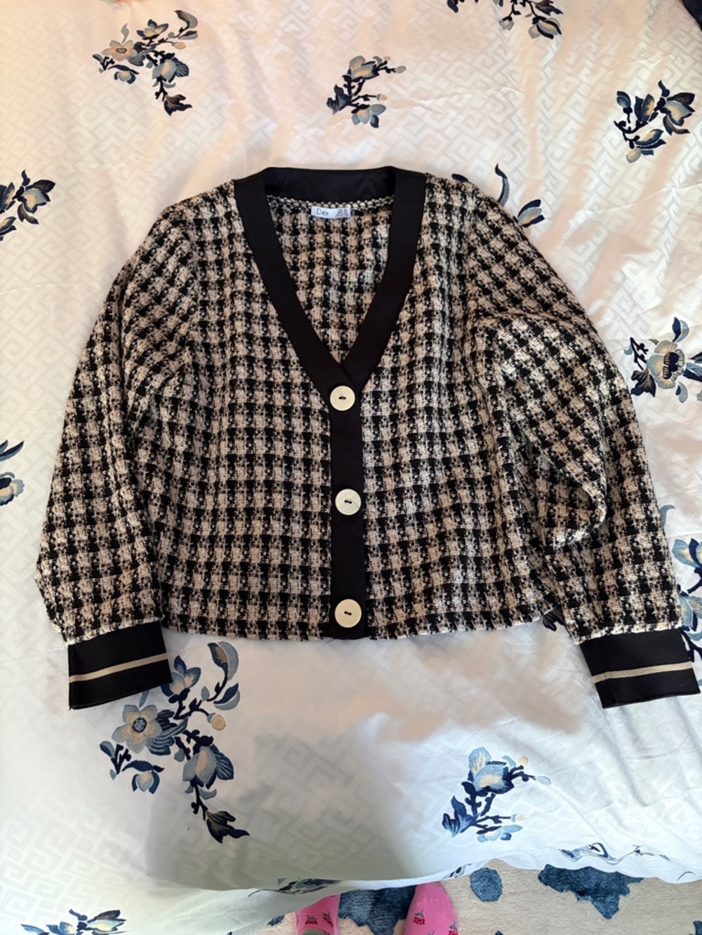 Dex XL Black & White Houndstooth Button Cardigan New